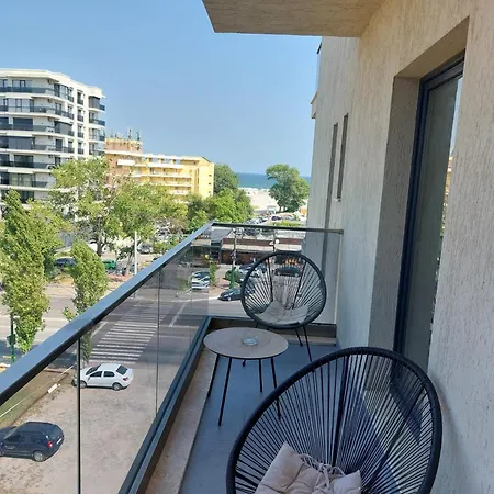 Apartman Solid Resindence Butoaie Mamaia