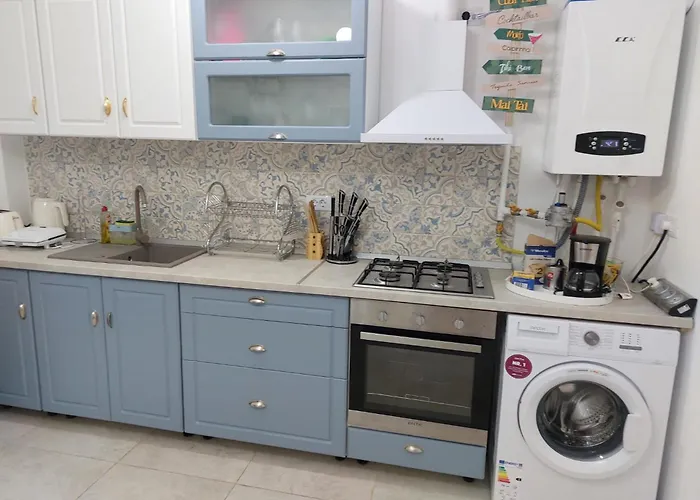 Solid Resindence Butoaie