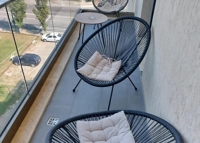 Solid Resindence Butoaie Apartmán